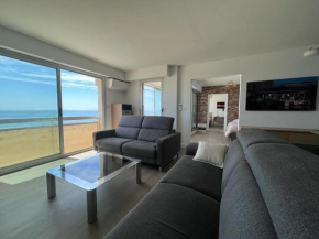 Spacieux et moderne appartement en bord de mer